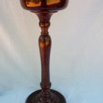 Aladdin Pedestal Oil Lamp with unusual 'Faux' bakelite stand - Image 2
