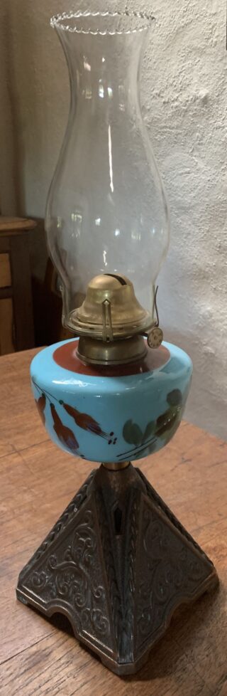 Victorian oil lamp c1900, hand painted font, cast iron base