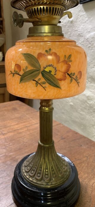 Unusual Beehive shape English lamp hand painted End of Day font - Image 2