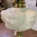 c1900 Banquet Oil Lamp, brass base and column, embossed opal font - Image 3