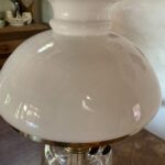 Art Deco Style oil lamp, unusual cut glass font, c1910 - Image 5