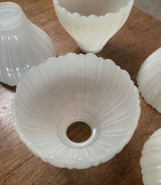 2 1/4" glass shades electric - Image 2
