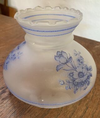 5 7/8" Blue Flower Motif Glass Shade