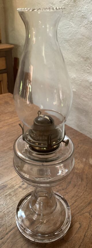 American lamp Riverside Clinch on collar, burner Scovil MFG USA