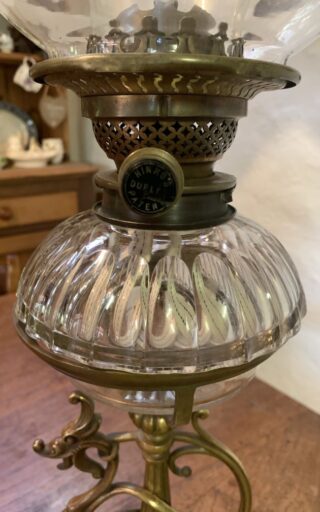 Hinks Griffin Oil Lamp, Hinks Burner and collar, cut glass font - Image 4