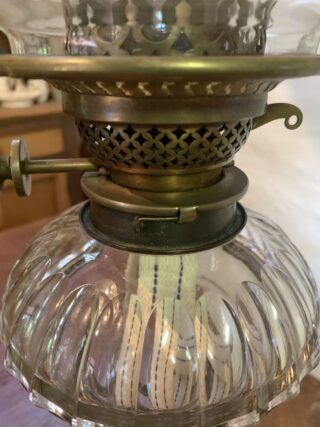 Hinks Griffin Oil Lamp, Hinks Burner and collar, cut glass font - Image 5