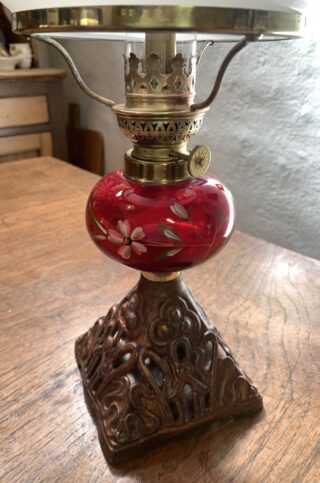Victorian Ruby Floral font hand painted oil lamp - Image 4