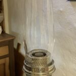 Aladdin Bakelite Model 1630 'Family lamp' c1950 - Image 3