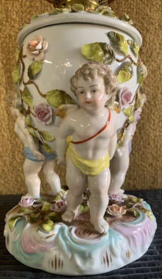 German Sitzendorf Cherub oil lamp c1889 - Image 2