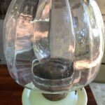 Cleopatra Cast iron base Rd 477375 oil lamp, hand painted font - Image 3