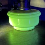 Aladdin B Alacite glass font oil lamp - Image 6