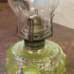 Finger Lamp Crown Crystal Australia with UV/Uranium font - Image 4