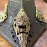 English Victorian 2 toned blue font hand painted oil lamp - Image 4