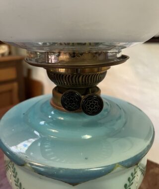 English Victorian 2 toned blue font hand painted oil lamp - Image 6