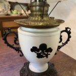 Miller Table Lamp with original font, burner and tripod - Image 2