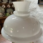 Unusual oil lamp rose decorated glazed font - Image 5