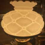 Pink British table oil lamp - Image 2