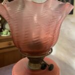 Victorian apricot/peach satin font oil lamp with original shade - Image 3