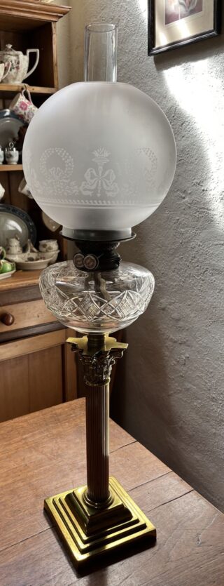 Brass oil lamp 'Silber Light Co London burner'