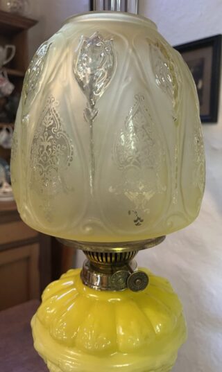 British lamp yellow font ceramic base brass fluted column - Image 5