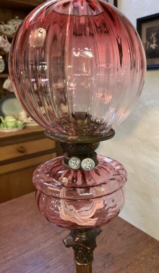 Victorian original cranberry font and shade oil lamp - Image 2