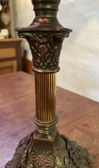 Victorian original cranberry font and shade oil lamp - Image 5