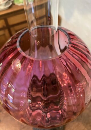 Victorian original cranberry font and shade oil lamp - Image 8