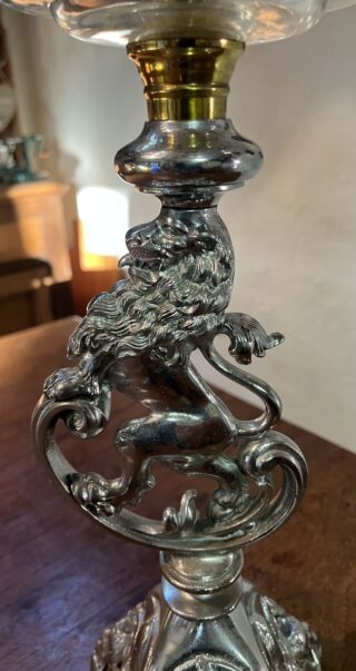 Rampant Lion oil lamp - Image 5
