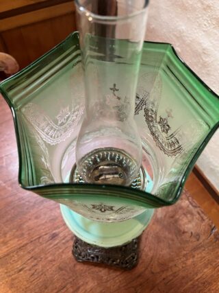 Uranium Victorian table lamp - Image 7