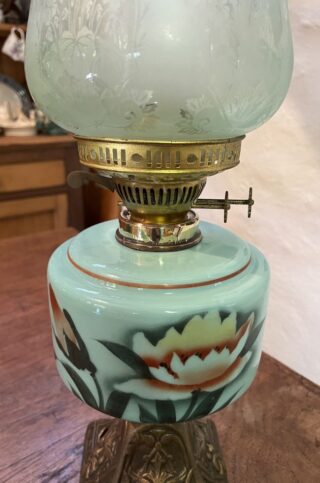 Victorian hand painted font lamp - Image 2