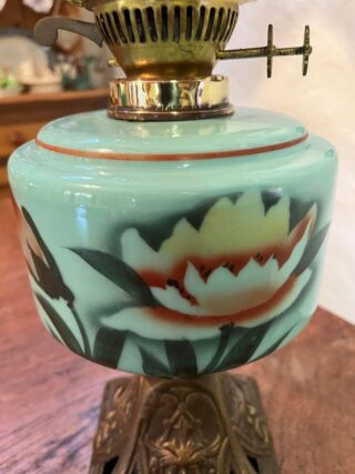Victorian hand painted font lamp - Image 3