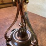Arts & Crafts lamp, bronze plating - Image 4