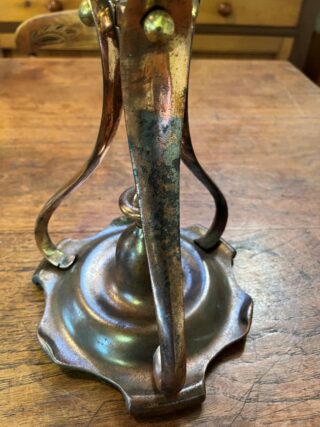 Arts & Crafts lamp, bronze plating - Image 5