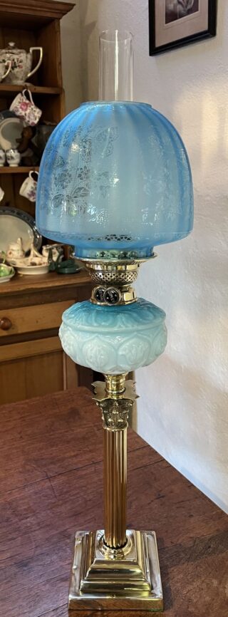 Banquet oil lamp with Victorian Blue glass font