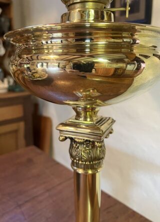 Brass Table oil lamp red swirl shade - Image 3