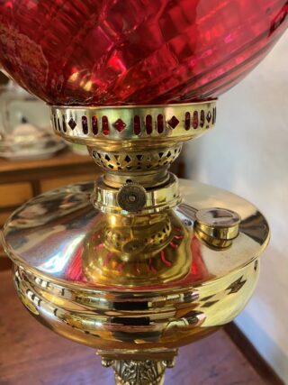 Brass Table oil lamp red swirl shade - Image 6