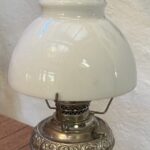 The Tiny Juno oil lamp