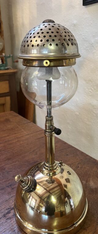 Tilley TL136 Pressure Lamp - Image 2
