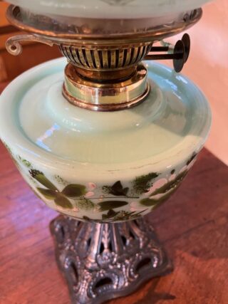 Uranium Victorian table lamp - Image 6