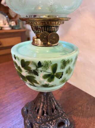 Uranium Victorian table lamp - Image 8