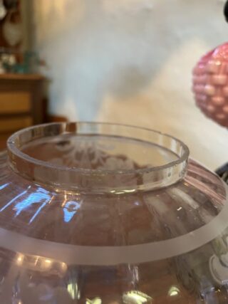 Table lamp basketweave cranberry to pink square font - Image 10
