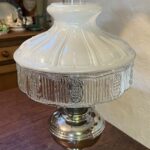 Aladdin No.11 oil lamp