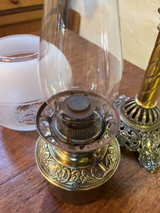 Bradley and Hubbard Banquet Lamp - Image 10