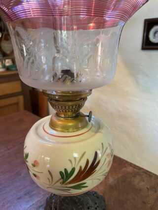 Porcelain hand painted oil lamp - Image 2