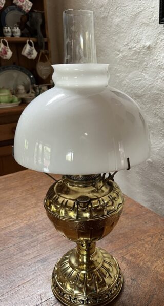 The Empress Oil Lamp